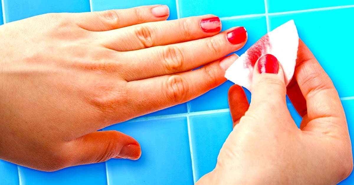 Comment enlever son vernis sans dissolvant et sans alcool de manière